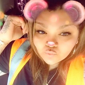 Meet your Posher, Cindy